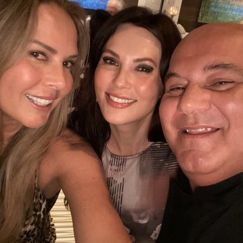 Evo Italian - Chef Erik and two of his biggest fans!!! - Italian Near Me - Tequesta, Florida Evo Italian - Chef Erik and two of his biggest fans!!! - Italian Near Me - Tequesta, Florida
