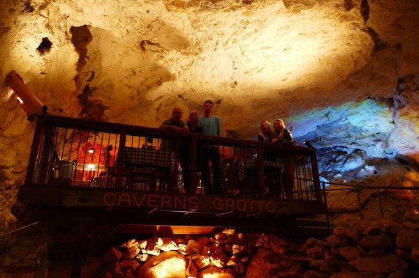 Grand Canyon Caverns Grill by null