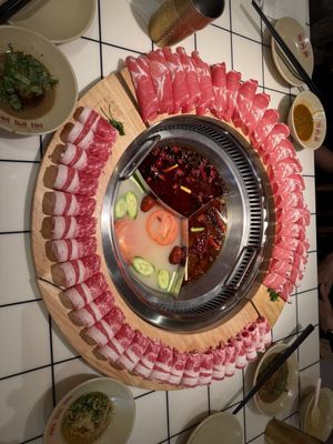 Old Alley Hot Pot Austin | 龙门阵火锅奥斯丁店 by null