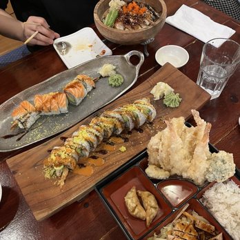 Japan Sushi - Sushi Bars Near Me - Toronto, Ontario Japan Sushi - Sushi Bars Near Me - Toronto, Ontario