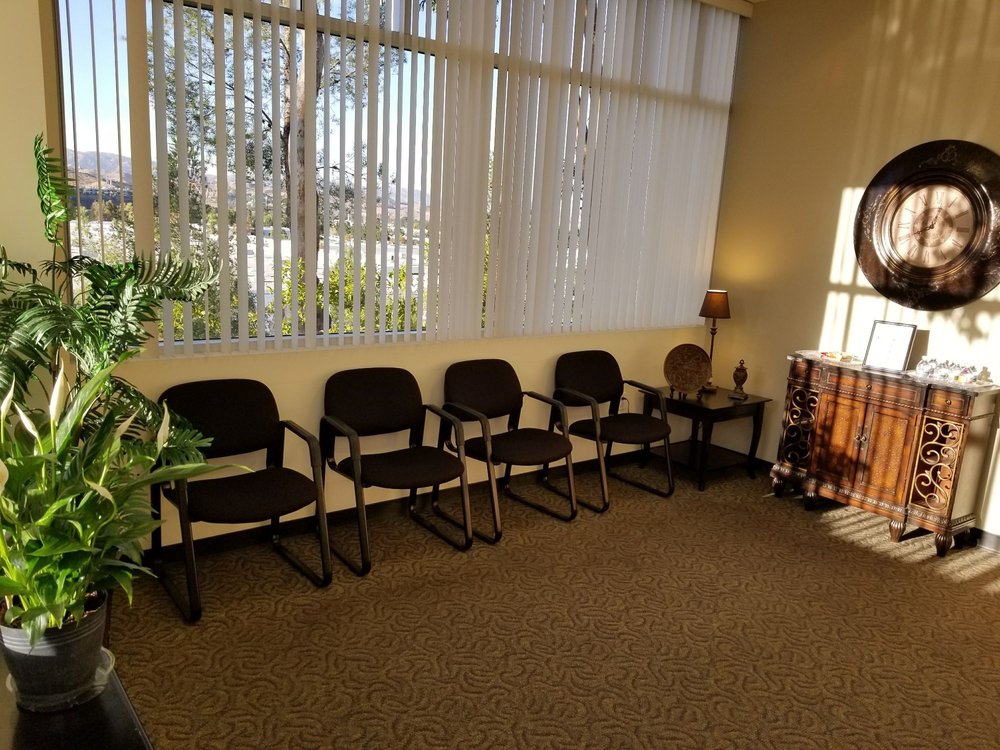 LABCORP 27875 Smyth Dr, Valencia, California Laboratory Testing