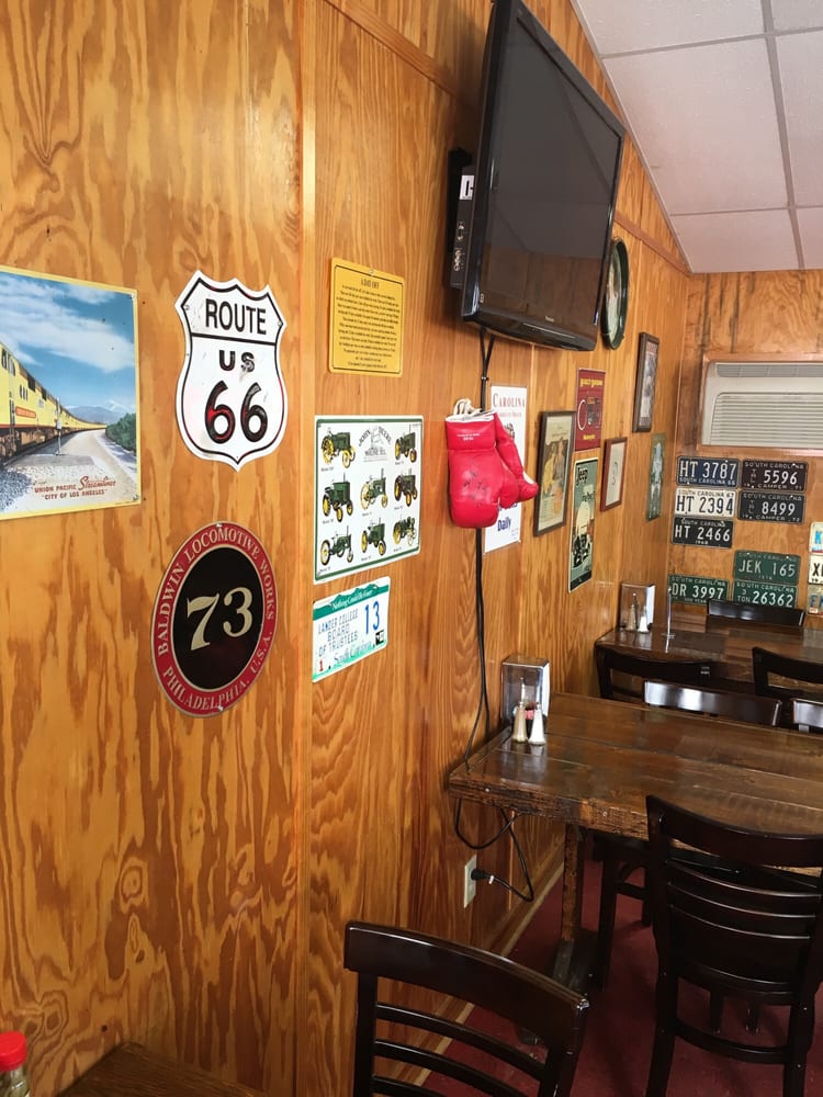 Food from Carolina Barbecue Shack