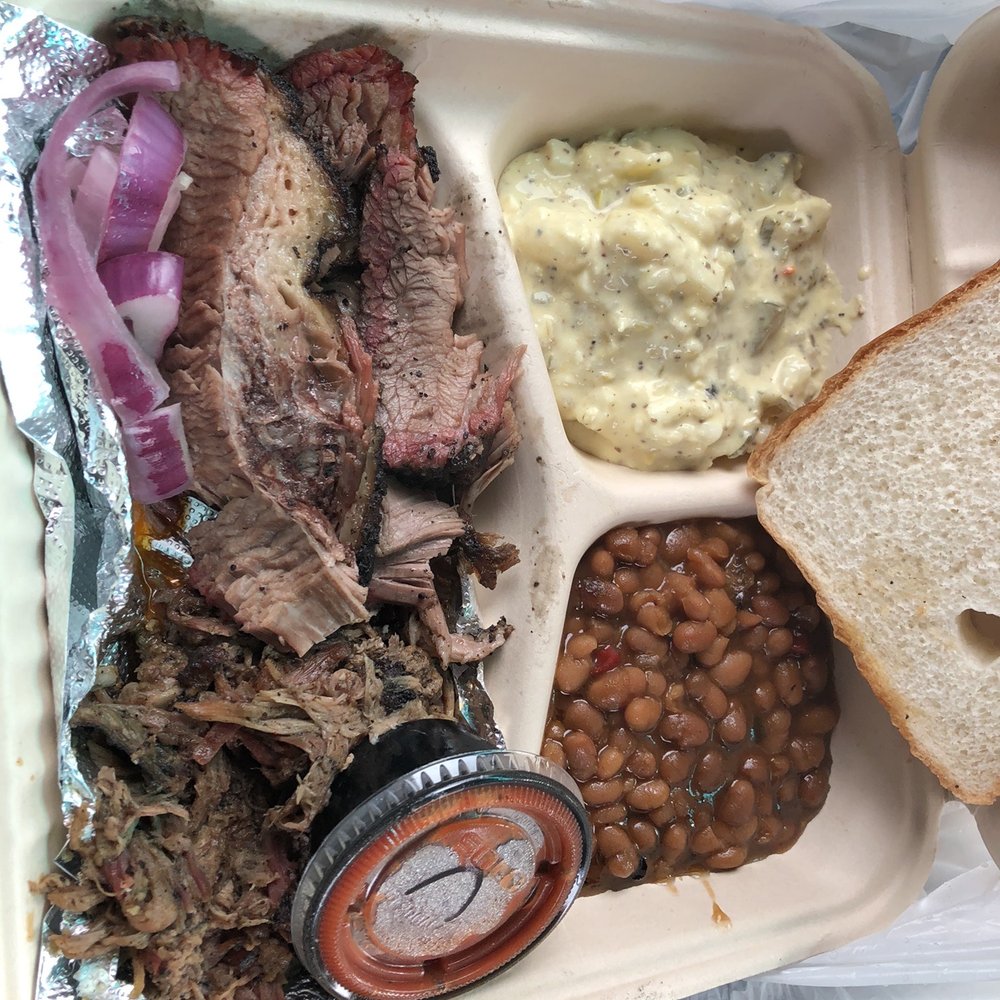 HUGE..Two meat platter. Brisket and pork. HUGE..Two meat platter. Brisket and pork.