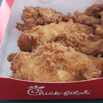 Chick-fil-A - 4 piece chicken tenders - Fast Food Near Me - Corona, California