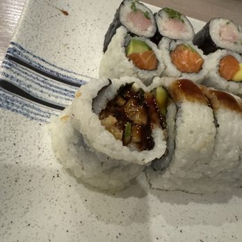 Zen Ramen & Sushi - Cylinder shaped Shrimp Tempura Roll OVERCOOKED RICE - Sushi Bars Near Me - New York, New York Zen Ramen & Sushi - Cylinder shaped Shrimp Tempura Roll OVERCOOKED RICE - Sushi Bars Near Me - New York, New York