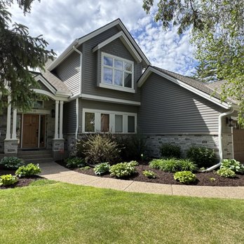 Svelley's Landscaping - Fresh mulch ready to go for the summer! - Landscaping Near Me - Mendota Heights, Minnesota Svelley's Landscaping - Fresh mulch ready to go for the summer! - Landscaping Near Me - Mendota Heights, Minnesota