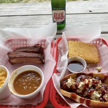Eli's BBQ - Riverside - Ribs, hot dog, jalapeño cornbread - Barbeque Near Me - Cincinnati, Ohio