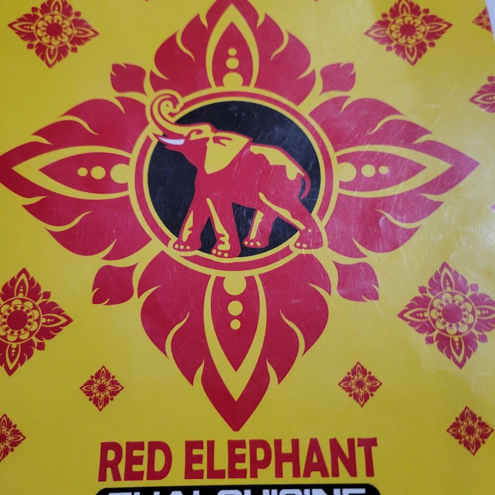 Red Elephant - Thai Near Me - Honolulu, Hawaii