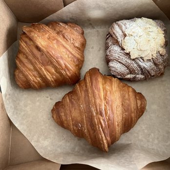 Fondry - 2 butter and 1 almond croissants. - Cafes Near Me - Los Angeles, California
