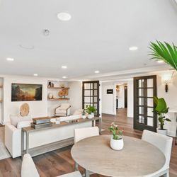 Gables Grand Plaza Apartments