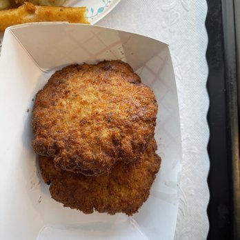 The Clam Box - Crab cakes - Seafood Near Me - Quincy, Massachusetts The Clam Box - Crab cakes - Seafood Near Me - Quincy, Massachusetts