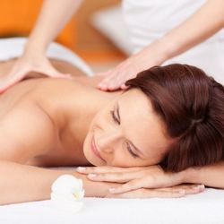 Hollistic Massage & Wellness Clinics