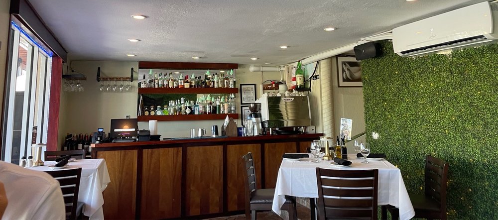 Serafina Italian Restaurant & Waterfront Bistro