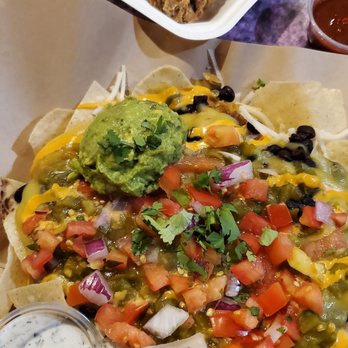 Dilla Libre Dos - Vegan nachos and cauliflower wings - Mexican Near Me - Scottsdale, Arizona