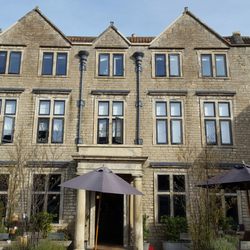 Timbrell's Yard - Front entrance