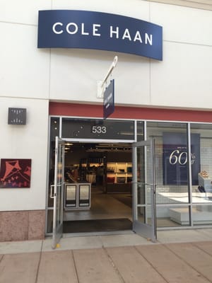 skechers store 07753