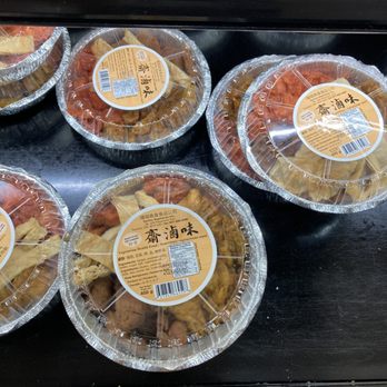 C&C Supermarket - Vegetarian (gluten and soybean curds) - Food Court Near Me - Toronto, Ontario