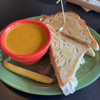 The Booch Bar - Turkey Ruben  sandwich with a side of tomato bisque soup decent size but a bit salty - Breakfast & Brunch Near Me - Hilo, Hawaii