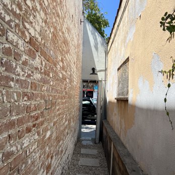 Collage Coffee - Walkway out of the courtyard. - Coffee & Tea Near Me - Los Angeles, California Collage Coffee - Walkway out of the courtyard. - Coffee & Tea Near Me - Los Angeles, California