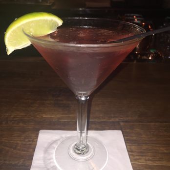 Kona Grill - Baltimore - My signature drink the infamous Cosmopolitan - New American Near Me - Baltimore, Maryland