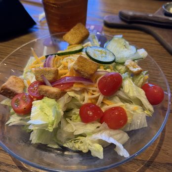 Outback Steakhouse - My salad ... Hmm , pretty good lettuce - Steakhouses Near Me - Cape Coral, Florida Outback Steakhouse - My salad ... Hmm , pretty good lettuce - Steakhouses Near Me - Cape Coral, Florida