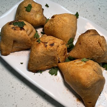 Pizza Twist - Pizza Near Me - Chandler, Arizona Pizza Twist - Pizza Near Me - Chandler, Arizona