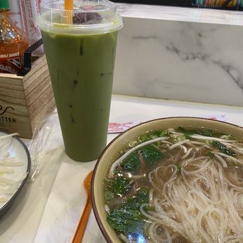 Pho 408 - Rare steak pho and pennywart with red bean. - Vietnamese Near Me - San Jose, California Pho 408 - Rare steak pho and pennywart with red bean. - Vietnamese Near Me - San Jose, California