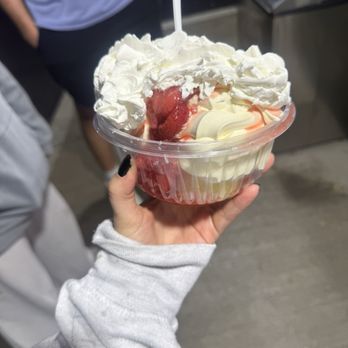 Page's - Strawberry Shortcake Sundae - Ice Cream & Frozen Yogurt Near Me - Pittsburgh, Pennsylvania Page's - Strawberry Shortcake Sundae - Ice Cream & Frozen Yogurt Near Me - Pittsburgh, Pennsylvania
