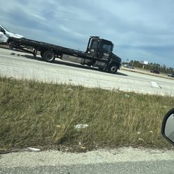 Always Ready Towing - Angry and reckless driver
