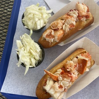 The Lazy Lobster Restaurant - Seafood Near Me - Milford, Connecticut The Lazy Lobster Restaurant - Seafood Near Me - Milford, Connecticut
