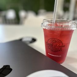 Hibiscus iced tea