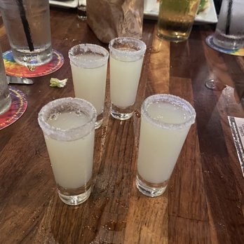 Knotty Barrel - Lemon drops shots - Gastropubs Near Me - San Diego, California
