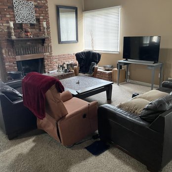 Star Junk Removal - Houseclean out in Upland, California! - Junk Removal & Hauling Near Me - Rancho Cucamonga, California Star Junk Removal - Houseclean out in Upland, California! - Junk Removal & Hauling Near Me - Rancho Cucamonga, California