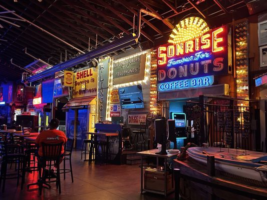 ROUTE 66 MOTORHEADS BAR & GRILL - Updated July 2026 - 227 Photos & 172 ...