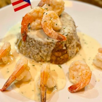 El Criollo Restaurant - Caribbean Near Me - Dracut, Massachusetts