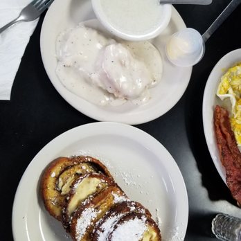 Lucy's Diner - Diners Near Me - Rogers, Arkansas