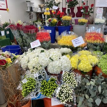 Las Flores De La Carreta - Florists Near Me - Miami, Florida Las Flores De La Carreta - Florists Near Me - Miami, Florida