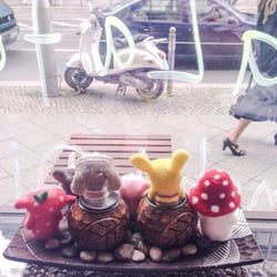 Having a vegan lunch with a view of sorts, june 2015