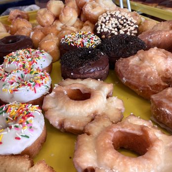 Mandilon Donuts & Water - Assorted Donuts - Water Stores Near Me - Baldwin Park, California