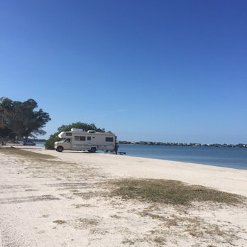 Causeway Islands Park - Free parking - Beaches Near Me - Sanibel, Florida