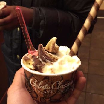 Icekrimski Cafe - That pirouette was a nice touch - Ice Cream & Frozen Yogurt Near Me - Davis, California