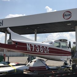 Alon gas station