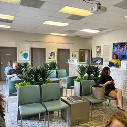 Lawlor Chiropractic - Awesome waiting area with a great kids play zone!