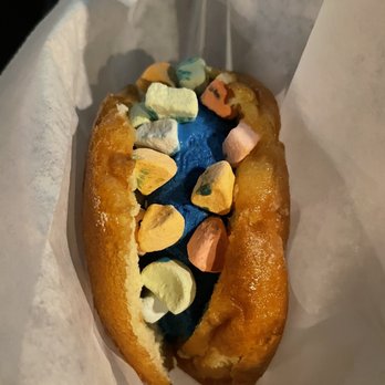 Novel Ice Cream - Dough Melt with Cookie Monster ice cream And lucky charm marshmallow topping - Desserts Near Me - Phoenix, Arizona