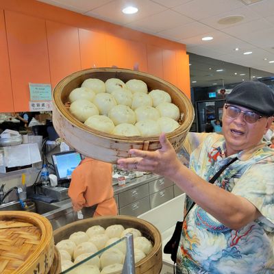 A Wok Around Chinatown by null