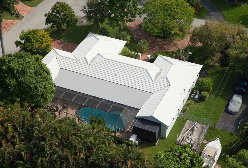 Slide of Sean Lilly Roofing