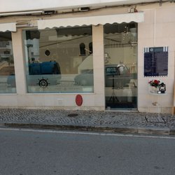 Bombordo Caffe Restaurante - Located opposite Church