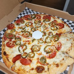 Pepperoni jalapeño white sauce!! Pepperoni jalapeño white sauce!!