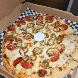 Hot Stone Pizza - Pepperoni jalapeño white sauce!!