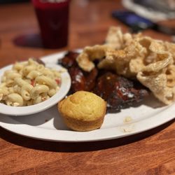 Smoke BBQ Restaurant & Bar - Smoked Thwings